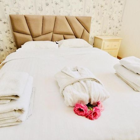 Premium Rent In Kiev Centre - Kiev Apartment Екстериор снимка