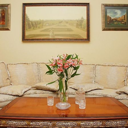 Premium Rent In Kiev Centre - Kiev Apartment Екстериор снимка