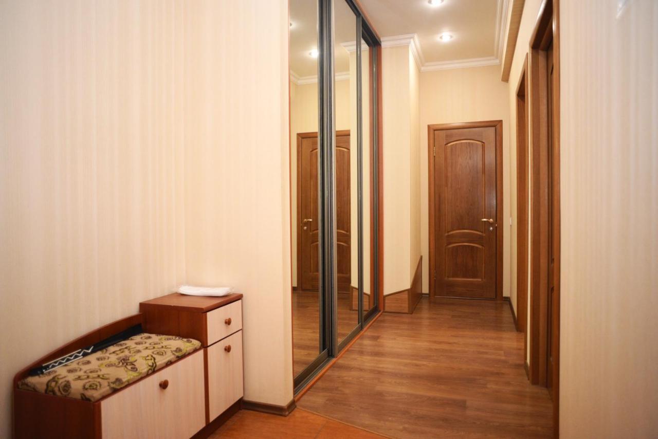 Premium Rent In Kiev Centre - Kiev Apartment Екстериор снимка