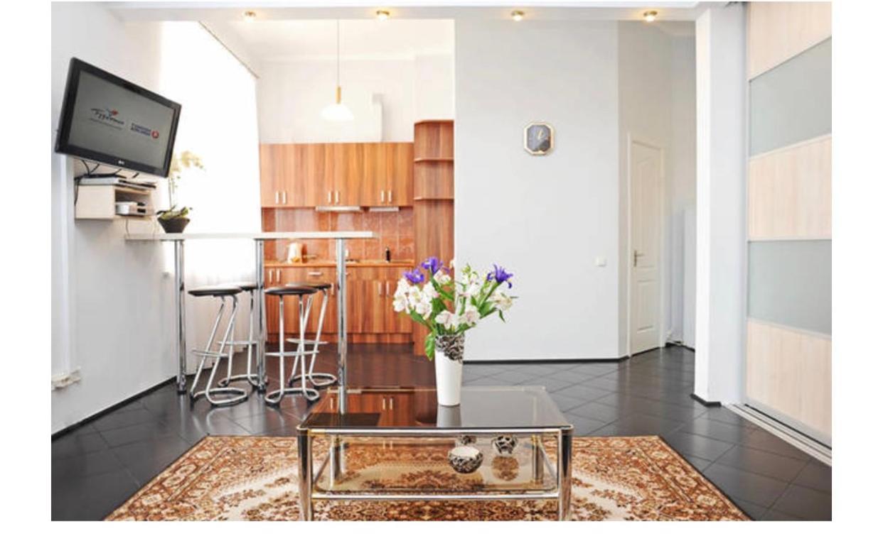 Premium Rent In Kiev Centre - Kiev Apartment Екстериор снимка