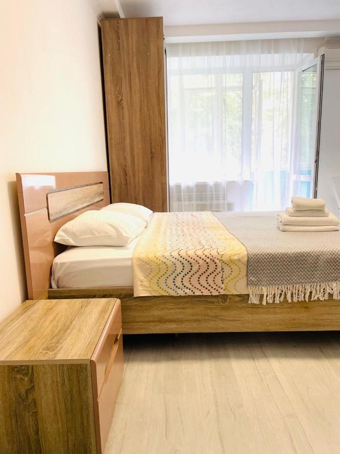 Premium Rent In Kiev Centre - Kiev Apartment Екстериор снимка