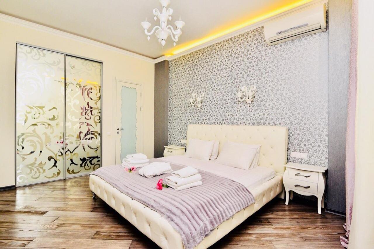 Premium Rent In Kiev Centre - Kiev Apartment Екстериор снимка