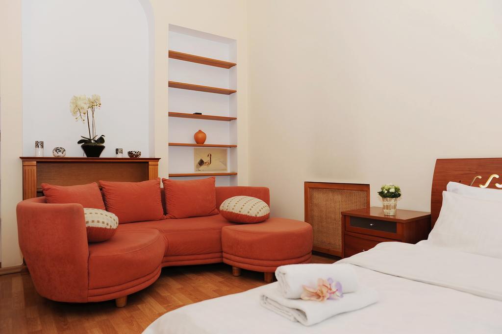 Premium Rent In Kiev Centre - Kiev Apartment Екстериор снимка