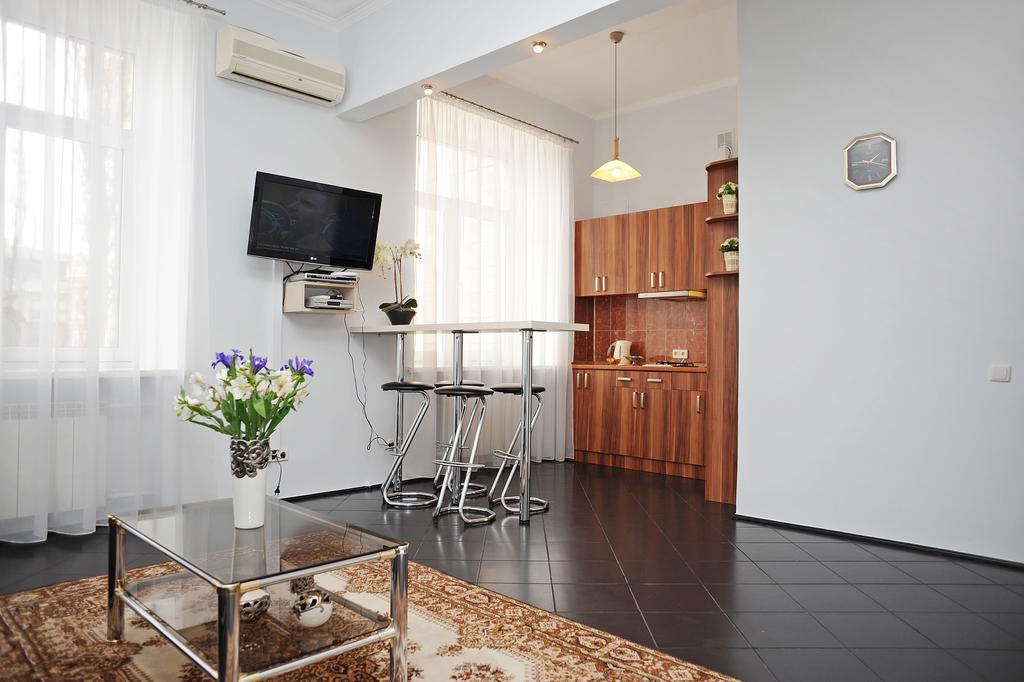 Premium Rent In Kiev Centre - Kiev Apartment Екстериор снимка