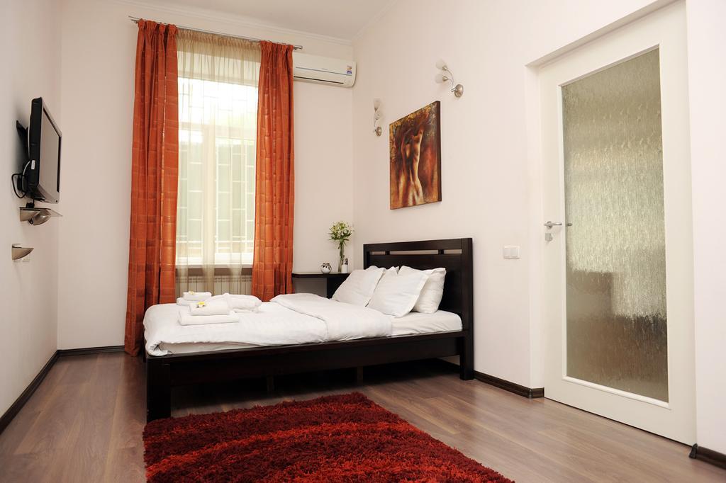 Premium Rent In Kiev Centre - Kiev Apartment Екстериор снимка